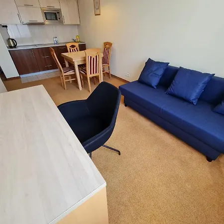 10q - Z6 Apartament 703 * Varsovia